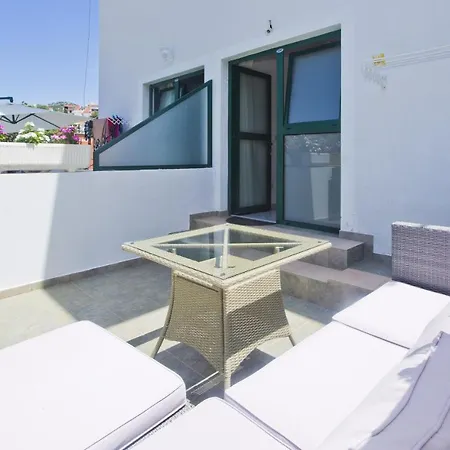 Softic Hvar Aparthotel