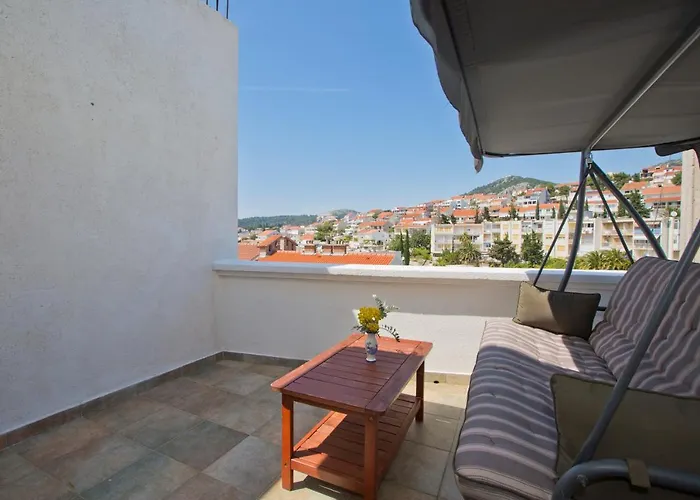 Apart-hotel Softic Hvar 4*