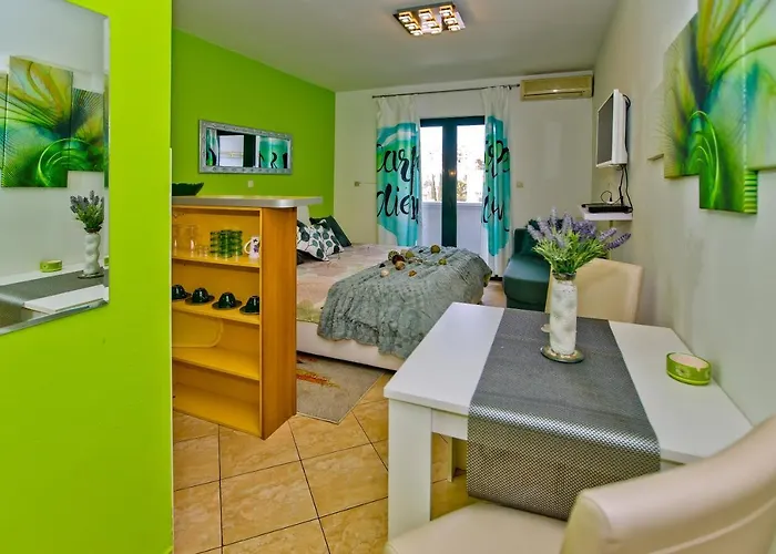 Softic Hvar Apart-hotel 4*