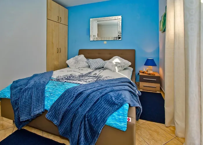 Softic Hvar Apart-hotel 4*