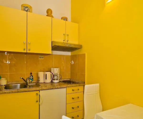 Apart-hotel Softic Hvar 4*